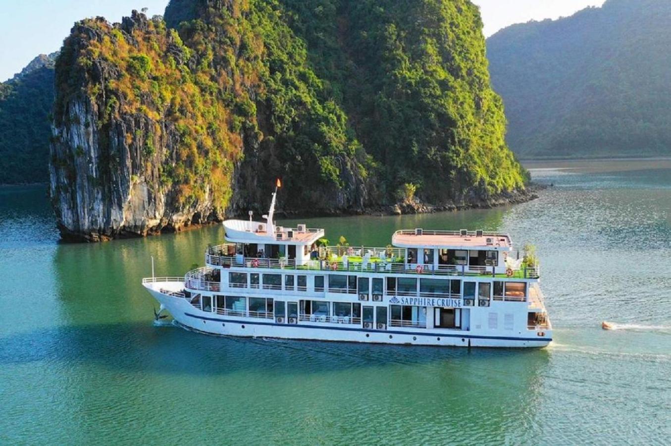 Halong Sapphire Cruises Hotel Hạ Long-öböl Kültér fotó