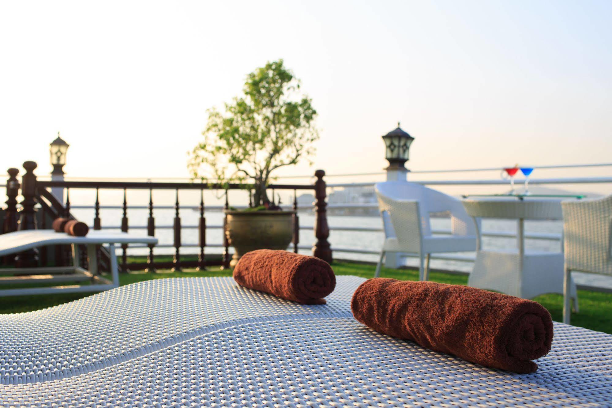Halong Sapphire Cruises Hotel Hạ Long-öböl Kültér fotó
