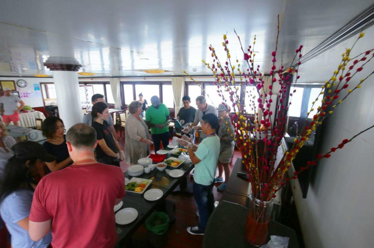 Halong Sapphire Cruises Hotel Hạ Long-öböl Kültér fotó
